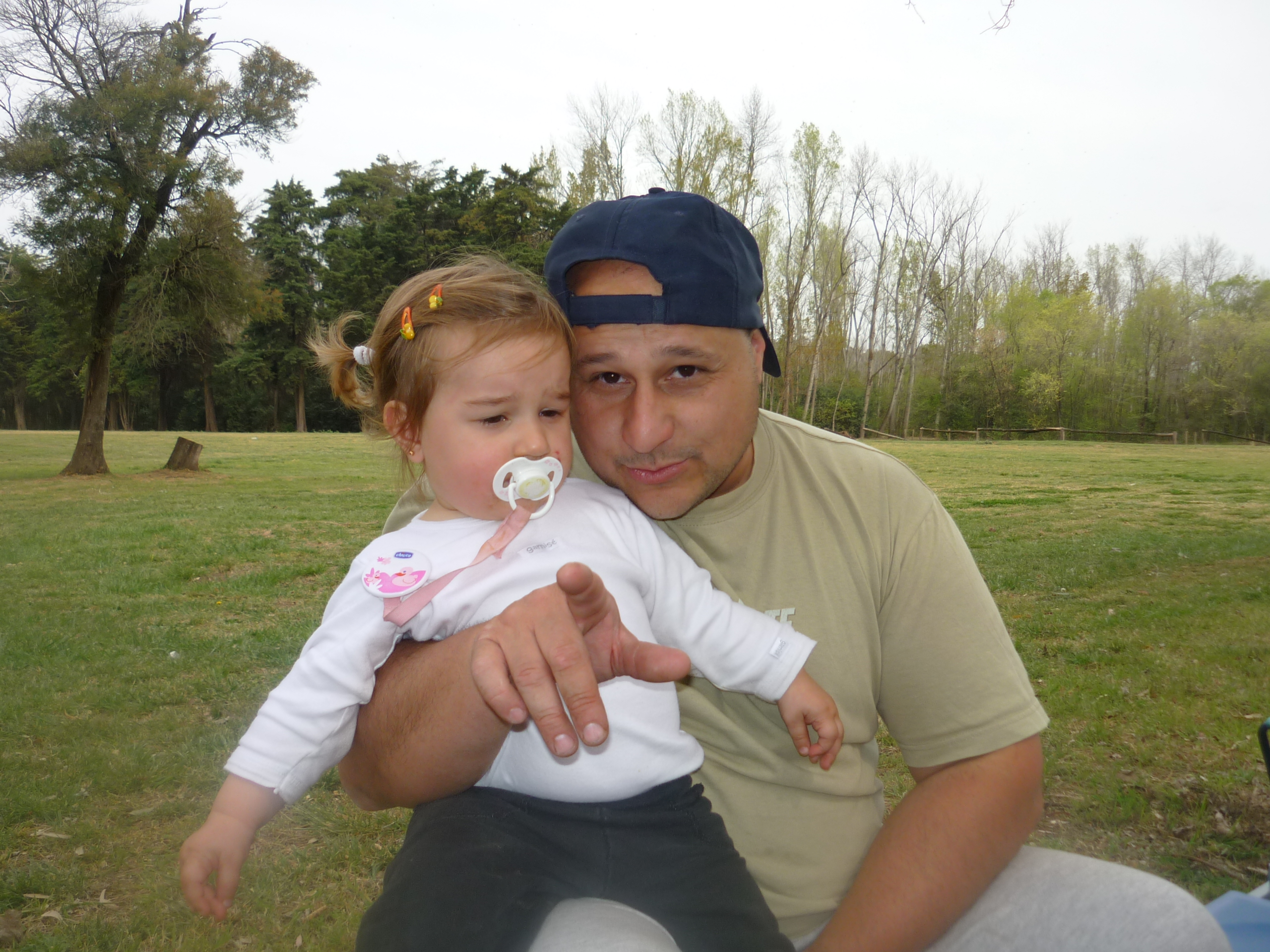 fotos/2011-09-25 - Asado en el parque/P1020283.JPG